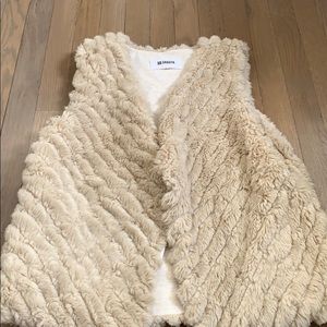 BB DAKOTA Faux Fur Teddy Vest